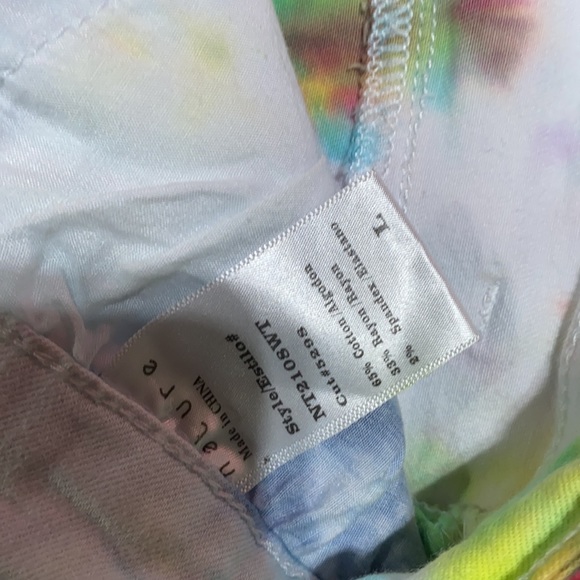 Tie dye shorts - Picture 4 of 4